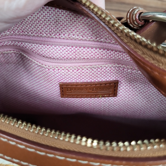 Dooney & Bourke Vintage Croc-Embossed Leather Shoulder Bag, 12×9×5.5 - Picture 10 of 15